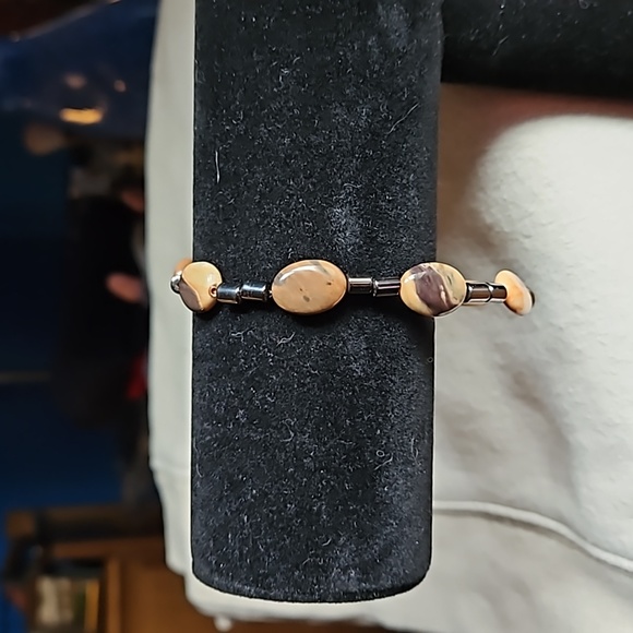 Set of Magnetic Clasp Bracelets - Picture 4 of 11